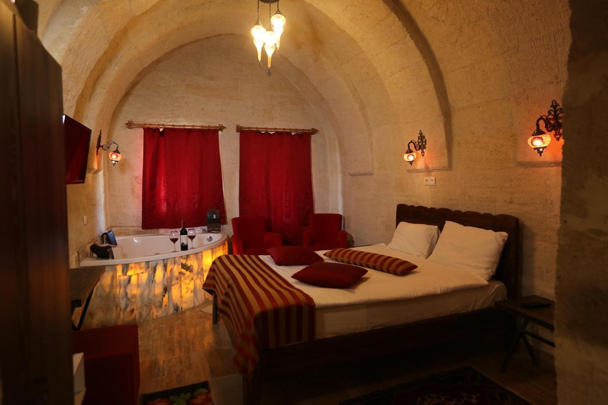 Heritage Cave Inn Hotel Göreme Exteriör bild