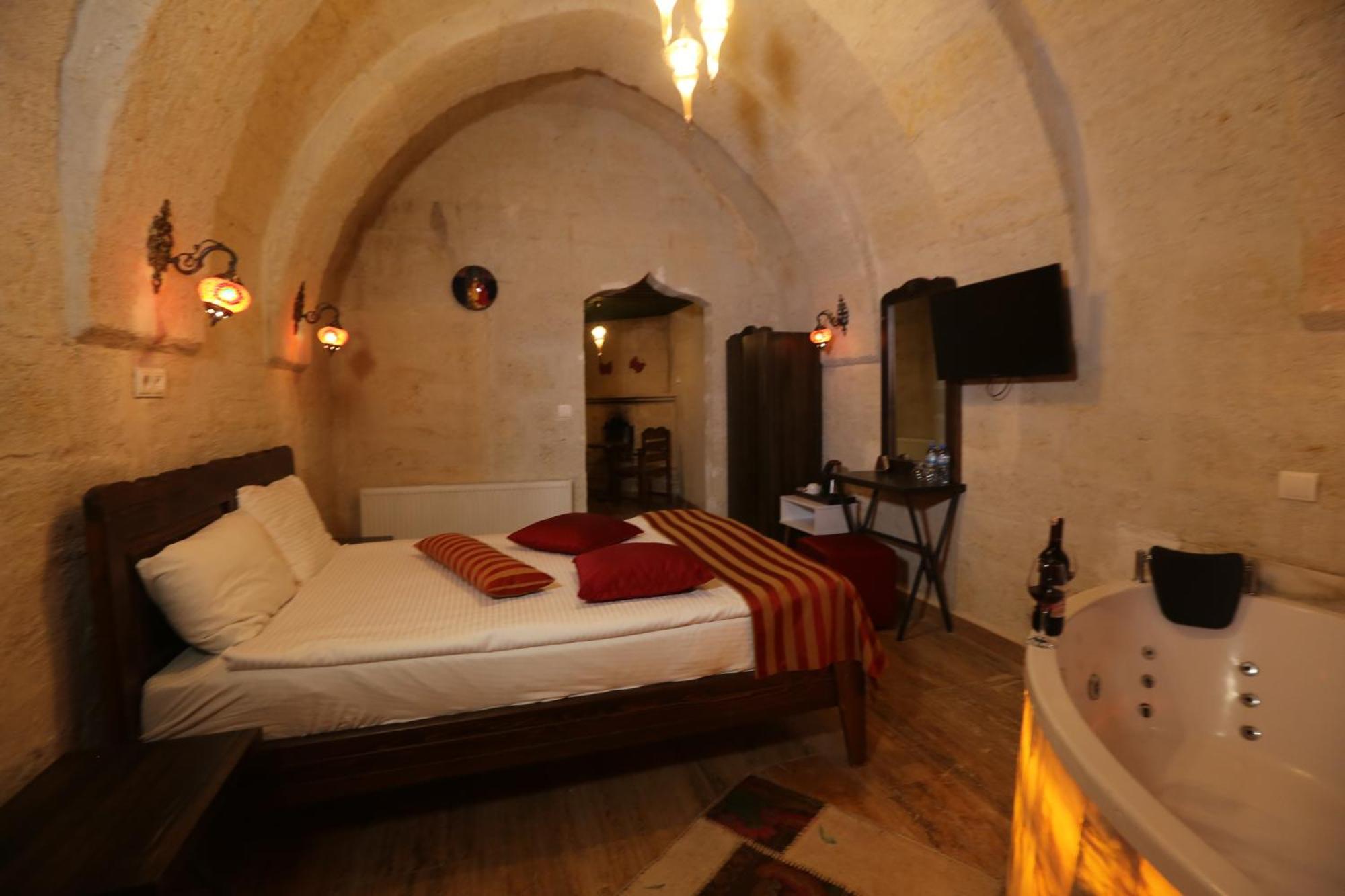 Heritage Cave Inn Hotel Göreme Exteriör bild