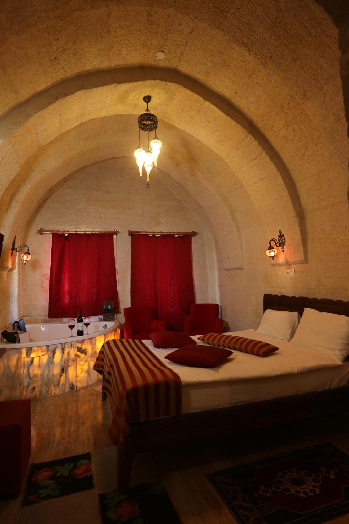 Heritage Cave Inn Hotel Göreme Exteriör bild