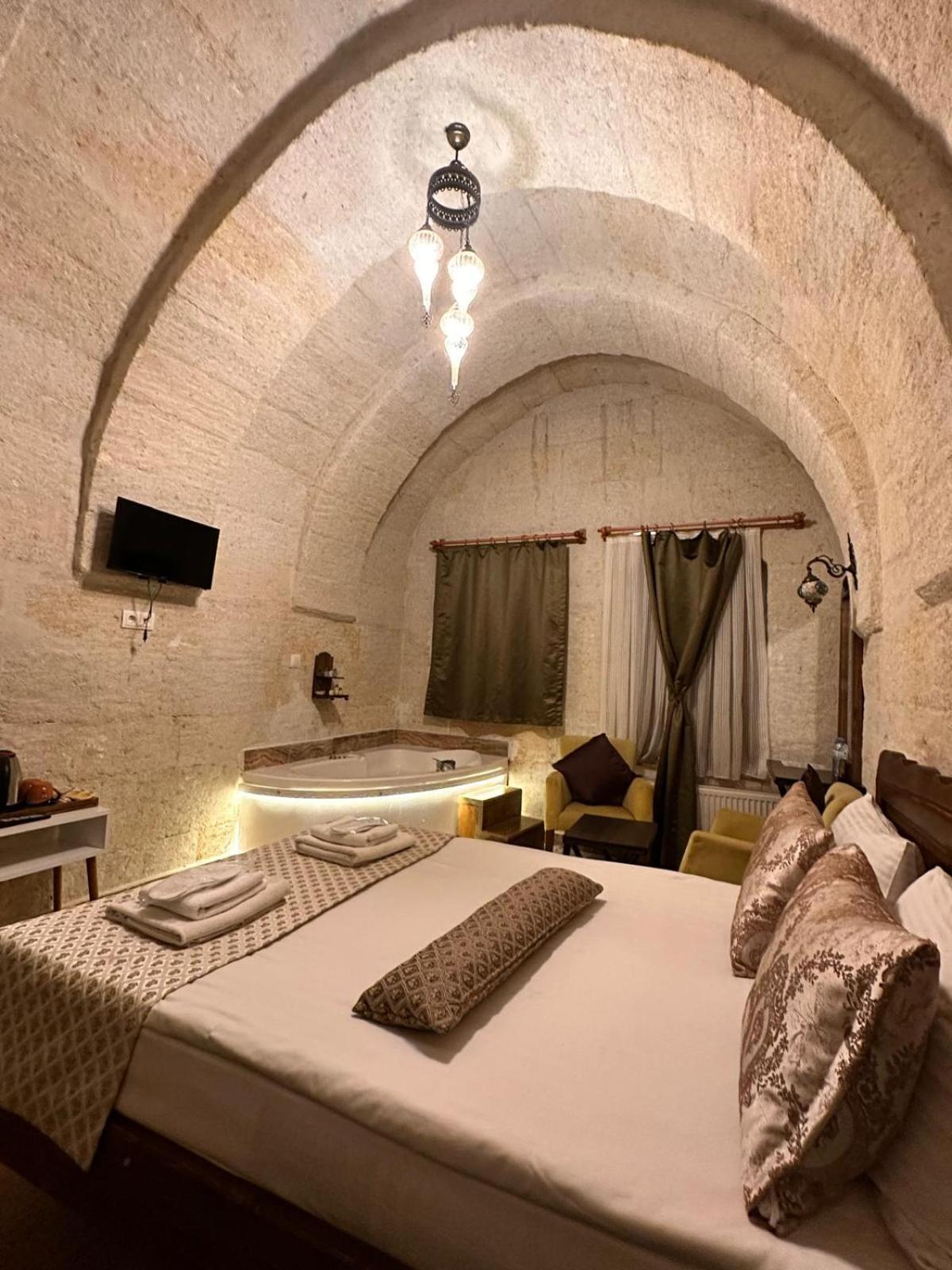 Heritage Cave Inn Hotel Göreme Rum bild