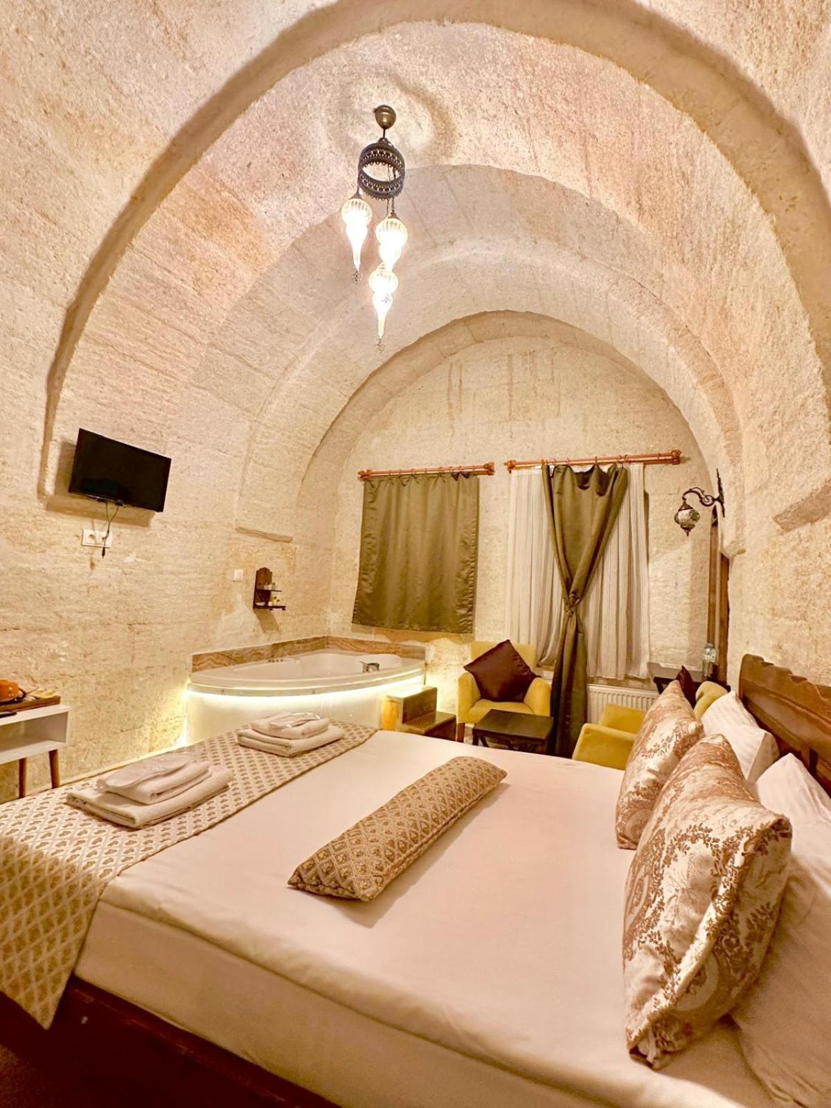 Heritage Cave Inn Hotel Göreme Rum bild
